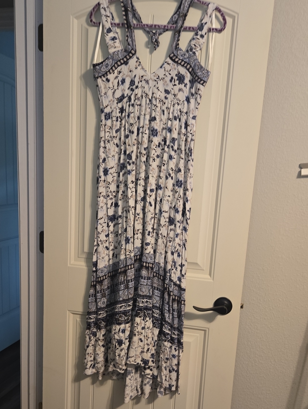 Knox Rose White and Navy Floral Maxi Dress